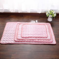 Summer Cooling Pet Mat – Keep Your Pet Cool & Comfortable